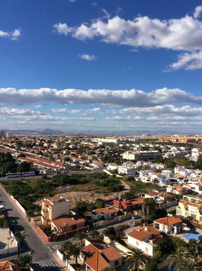 Tus Vacaciones Junto Al Mar Apartment Torrevieja Exterior photo